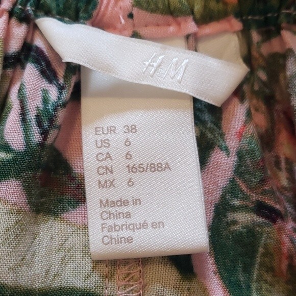 H&M Floral Off The Shoulder Top size 6 - Picture 7 of 8